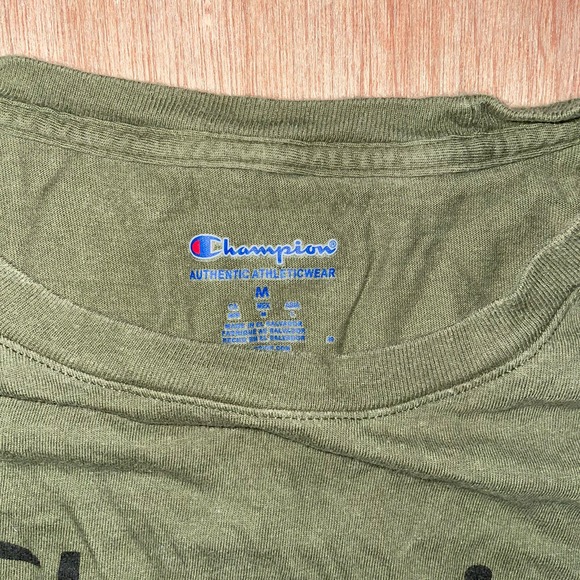 Champion Shirt Men’s Medium Green Spell Out Short‎ Sleeve Tee - Picture 2 of 5